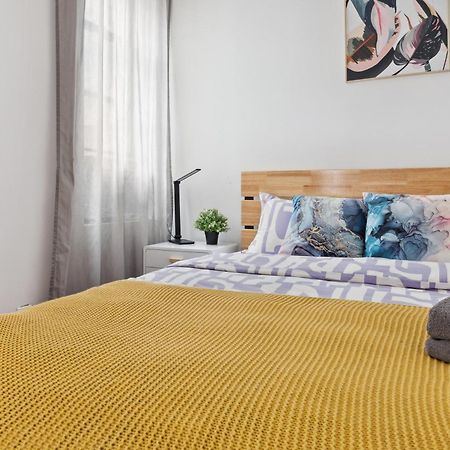 Central Manhattan 2 Bd Time Square Unit New York Esterno foto